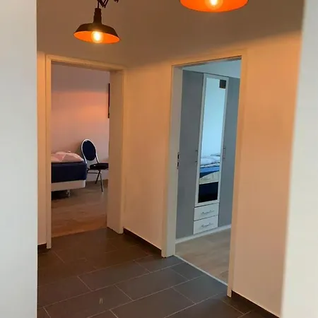 Διαμέρισμα Dkn - Ihr Zuhause Auf Zeit In - Vollmoebliert - Waschmaschine - Wlan - Naehe Hauptbahnhof *