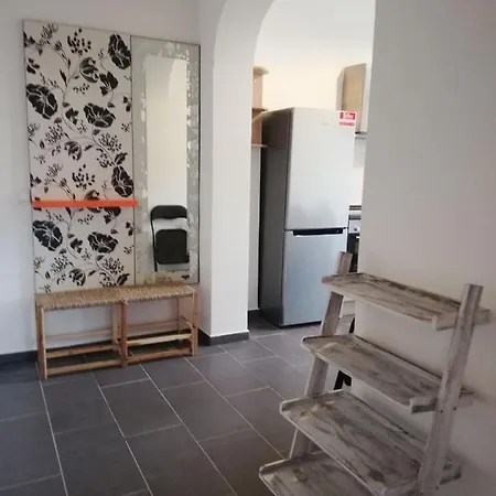 Апартаменты Dkn - Ihr Zuhause Auf Zeit In - Vollmoebliert - Waschmaschine - Wlan - Naehe Hauptbahnhof *