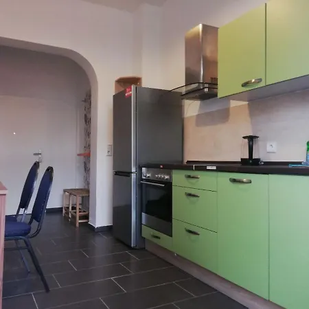 Апартаменты Dkn - Ihr Zuhause Auf Zeit In - Vollmoebliert - Waschmaschine - Wlan - Naehe Hauptbahnhof *