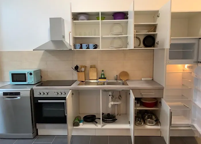 Dkn - Ihr Zuhause Auf Zeit In - Vollmoebliert - Waschmaschine - Wlan - Naehe Hauptbahnhof